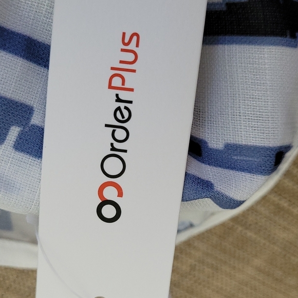 A summer dress - Picture 5 of 5